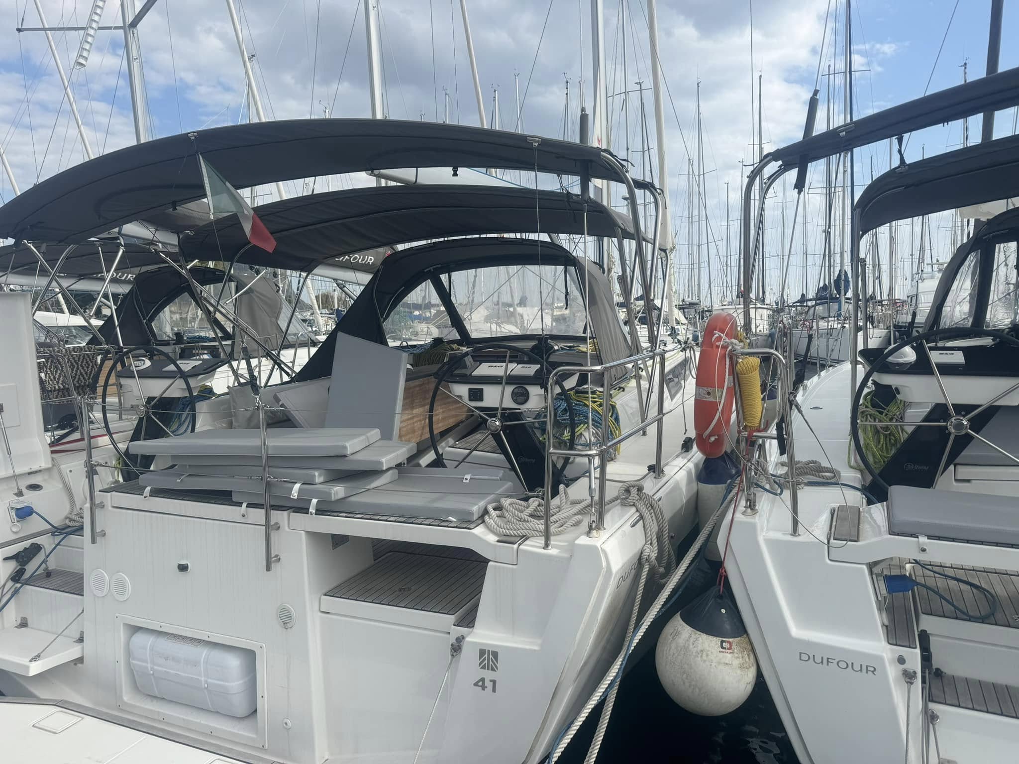 Tessuto nautico in acrilico resinato per cappottine e coperture